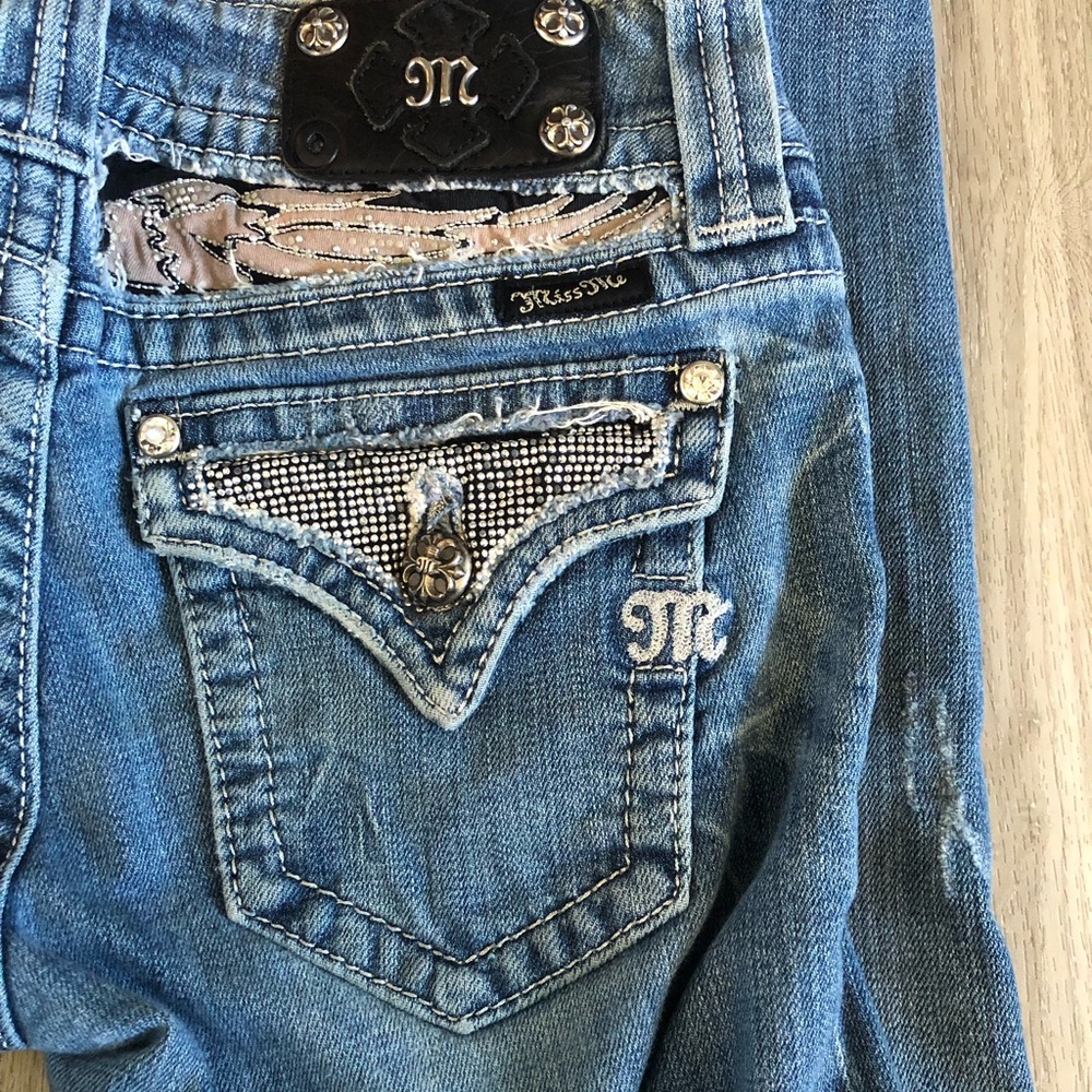 MissMe Bootcut size 27 Distressed Jeans